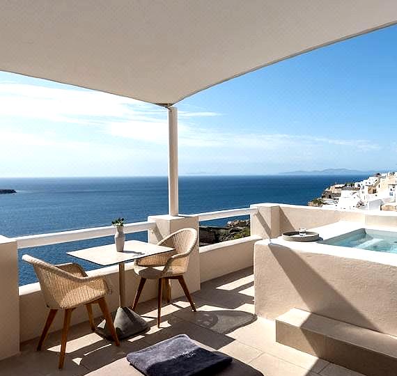 Art Maisons Oia Castle